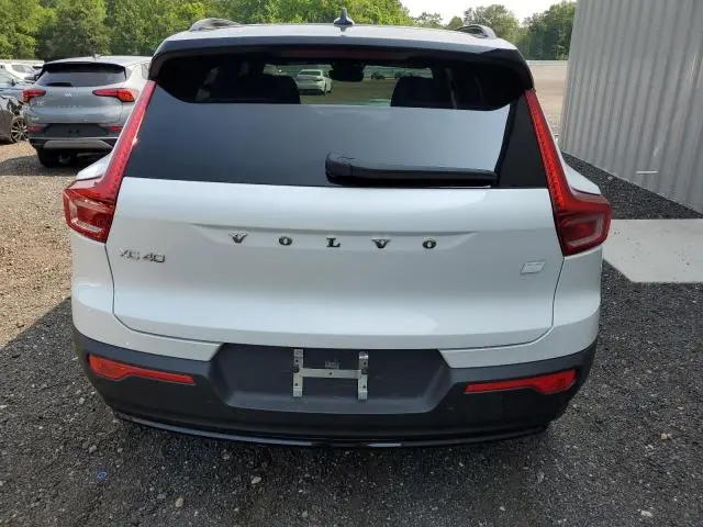 2024 VOLVO XC40 RECHARGE PLUS