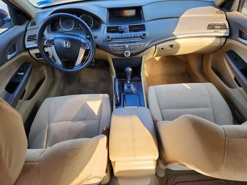 2010 HONDA ACCORD LX  