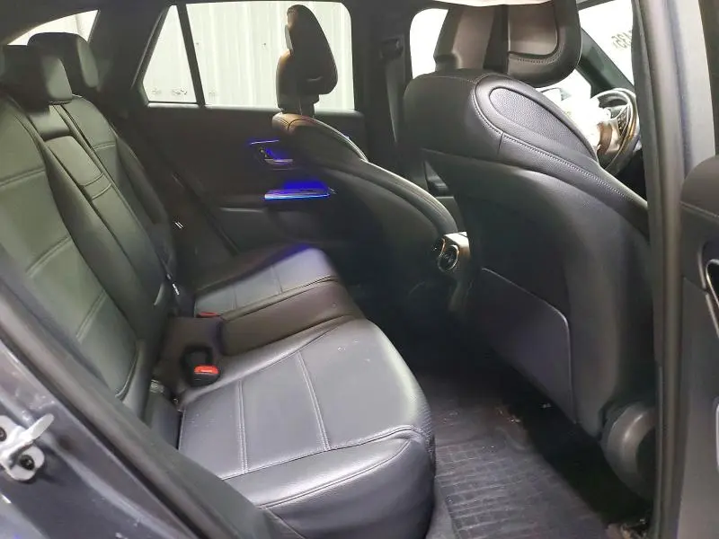 2023 MERCEDES-BENZ GLC 300 4MATIC  