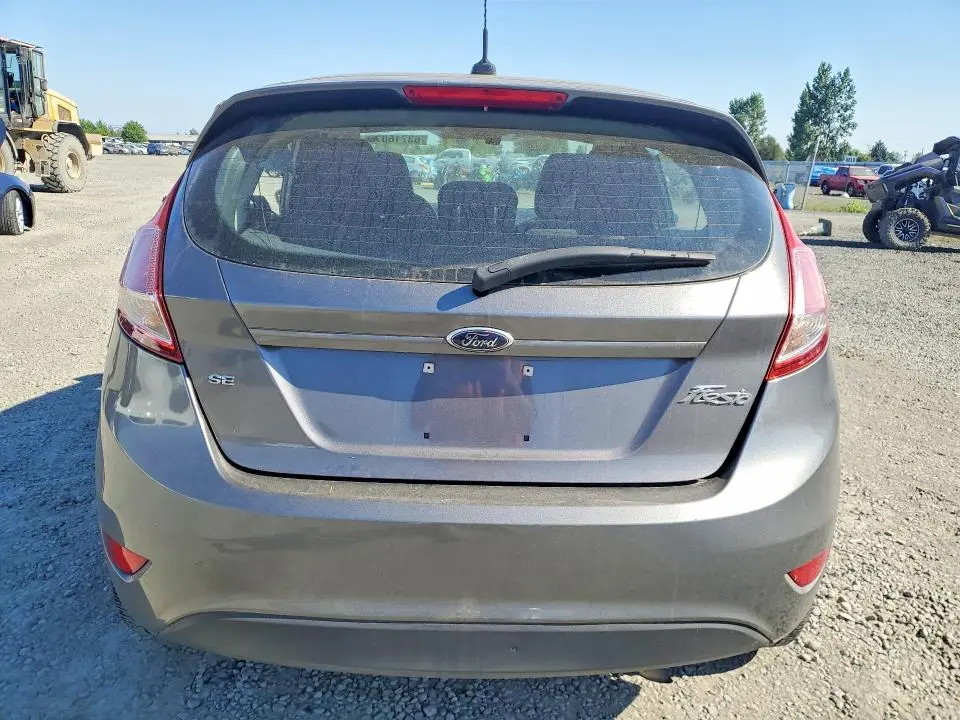 2014 FORD FIESTA SE  