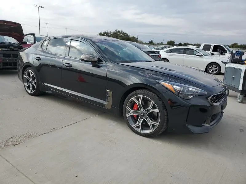 2018 KIA STINGER GT1  