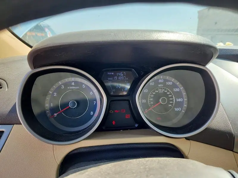 2012 HYUNDAI ELANTRA   