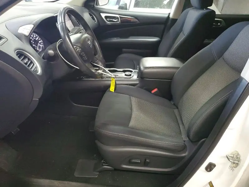 2019 NISSAN PATHFINDER SV  