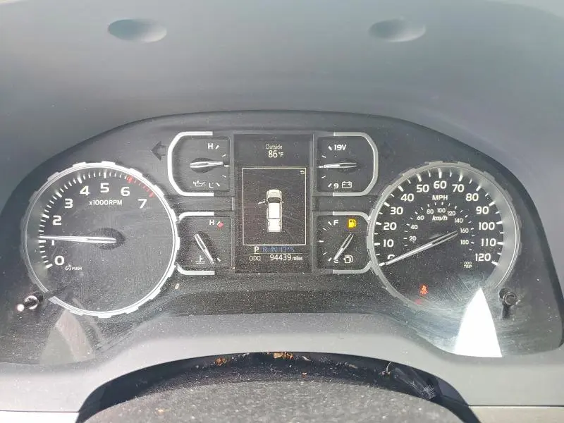 2021 TOYOTA TUNDRA CREWMAX SR5  