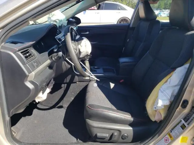 2015 TOYOTA CAMRY LE