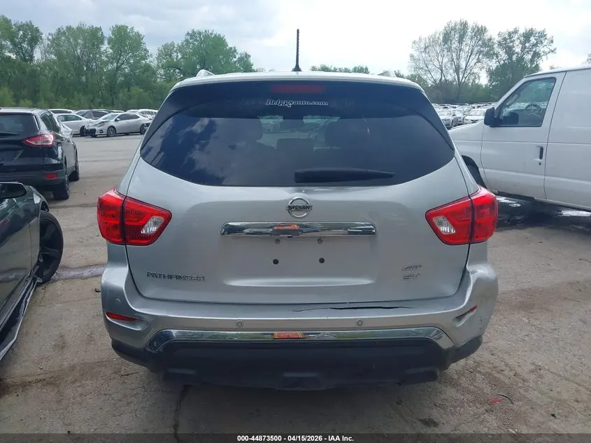 2017 NISSAN PATHFINDER SV