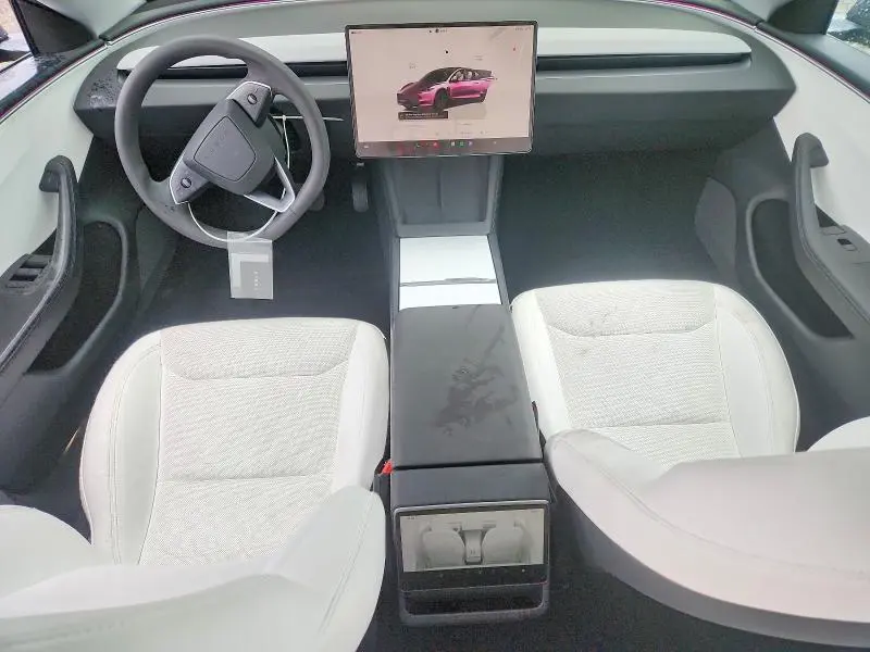 2025 TESLA MODEL 3   