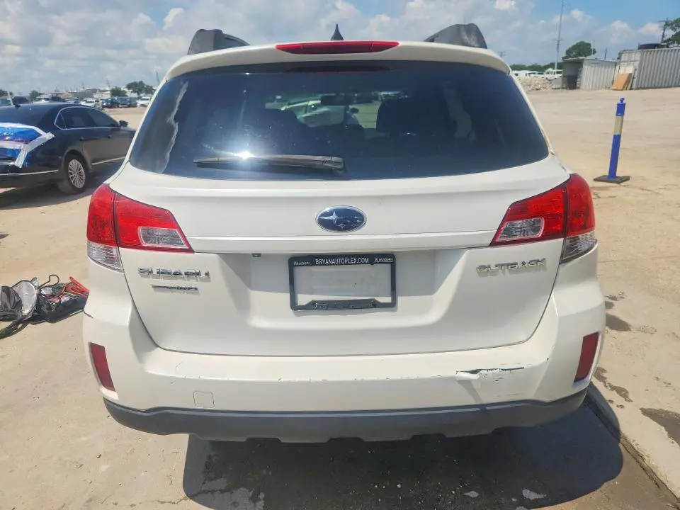 2011 SUBARU OUTBACK 2.5I LIMITED  