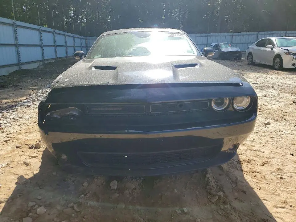 2018 DODGE CHALLENGER SXT  