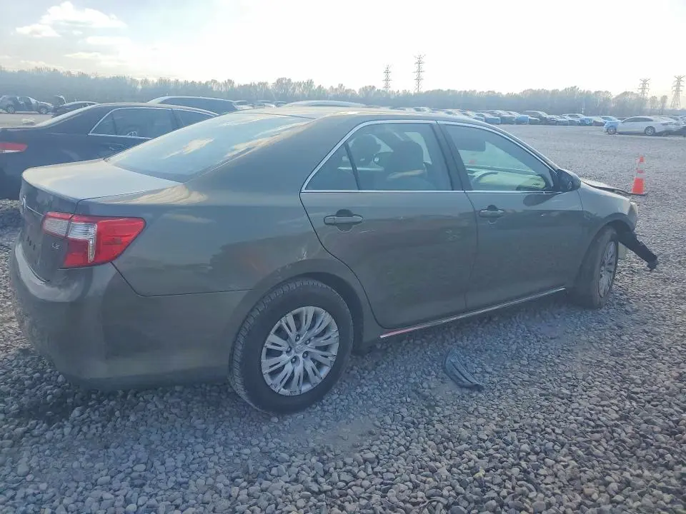 2012 TOYOTA CAMRY LE  