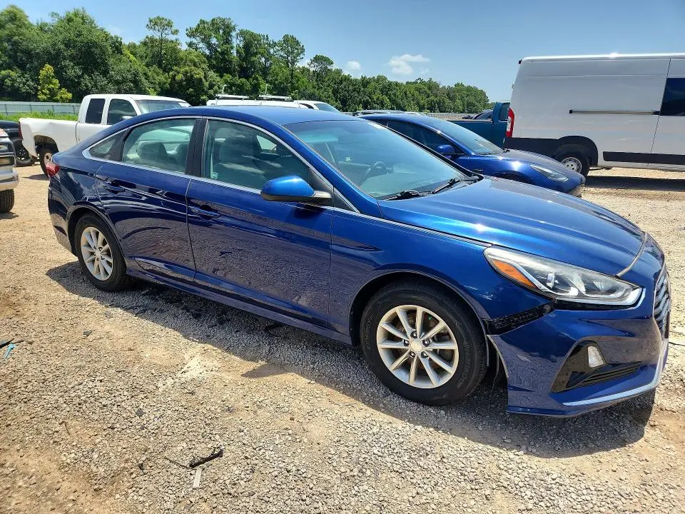 2019 HYUNDAI SONATA SE  