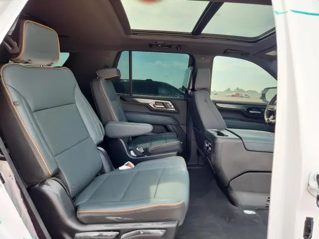 2025 GMC YUKON AT4  