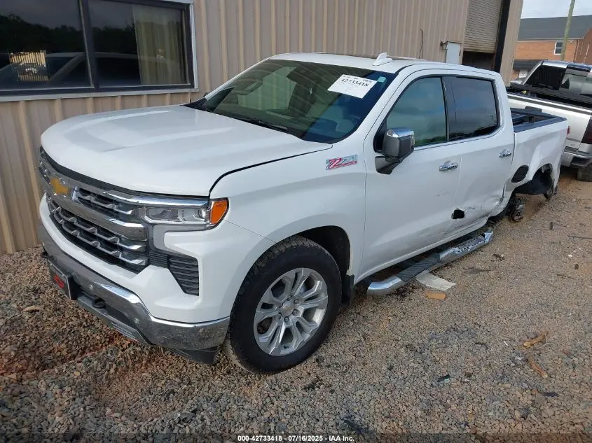2025 CHEVROLET SILVERADO 1500 4WD  SHORT BED LTZ