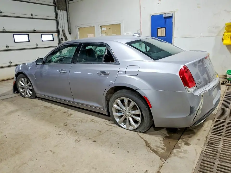 2018 CHRYSLER 300 LIMITED  