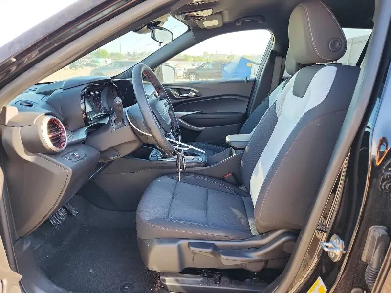 2025 CHEVROLET TRAX 1RS  