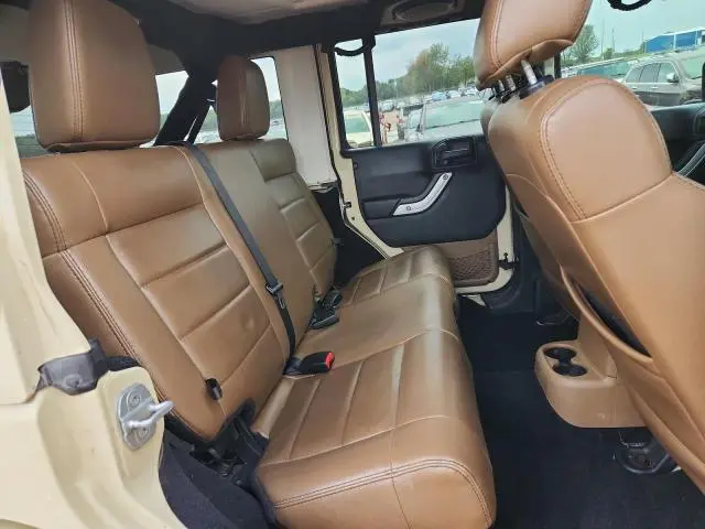 2012 JEEP WRANGLER UNLIMITED SAHARA  