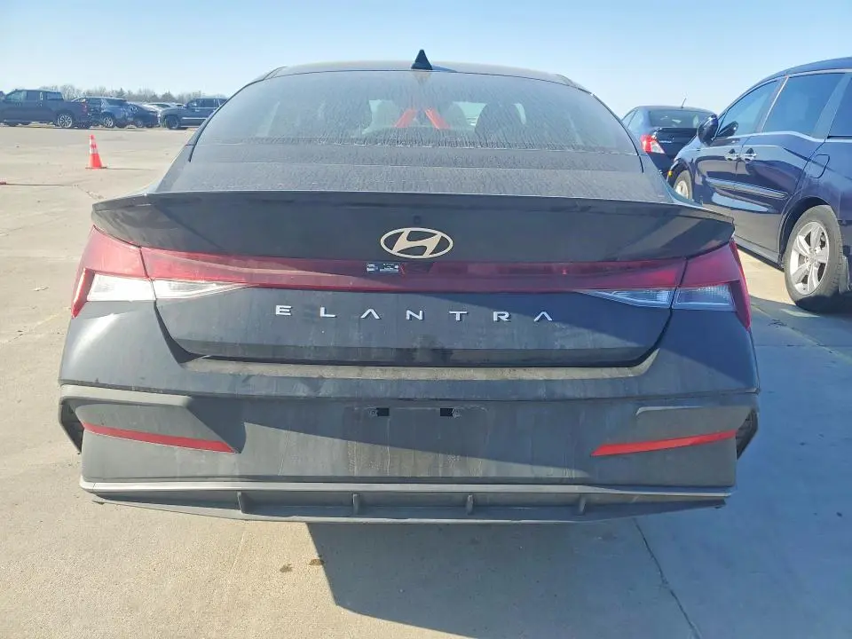 2026 HYUNDAI ELANTRA   