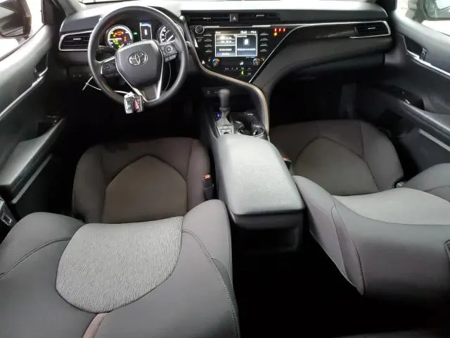 2018 TOYOTA CAMRY LE  