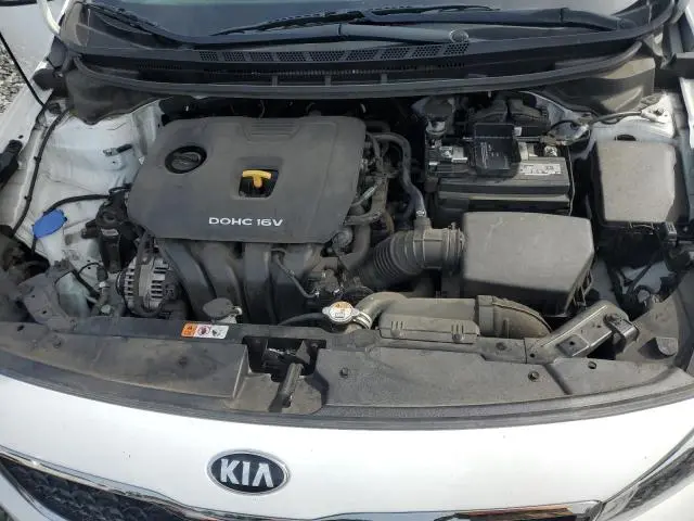 2017 KIA FORTE LX  