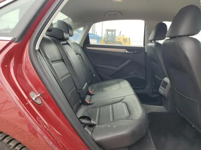 2015 VOLKSWAGEN PASSAT S  