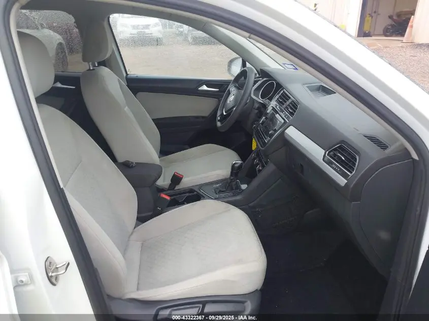 2019 VOLKSWAGEN TIGUAN 2.0T S