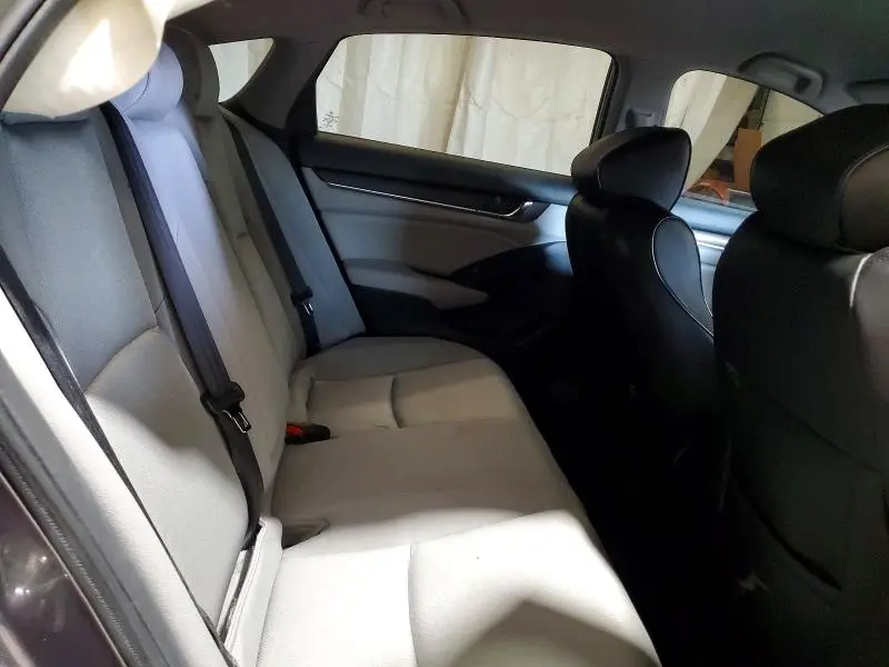 2019 HONDA ACCORD LX  