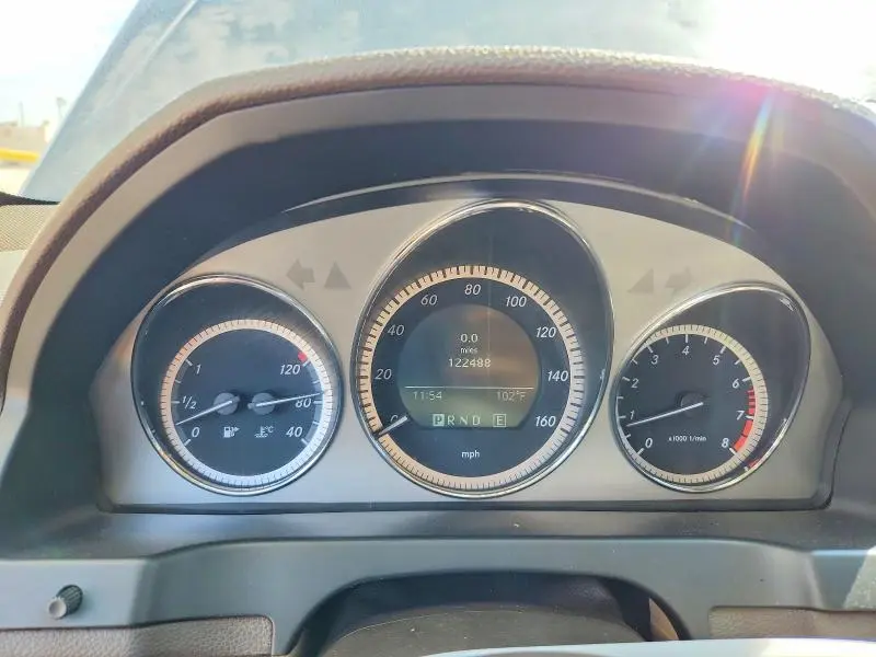 2011 MERCEDES-BENZ C 300  