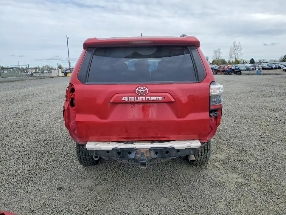 2019 TOYOTA 4RUNNER SR5  
