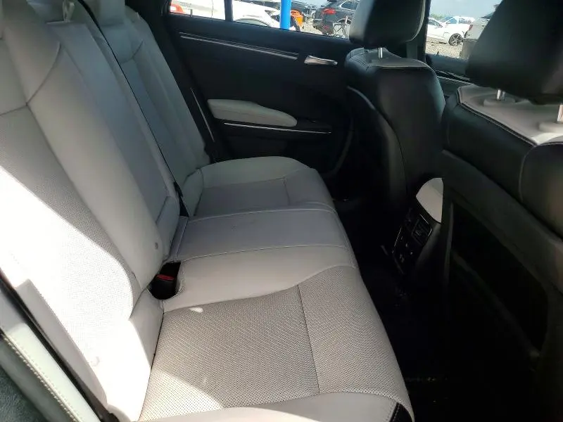 2018 CHRYSLER 300 S  