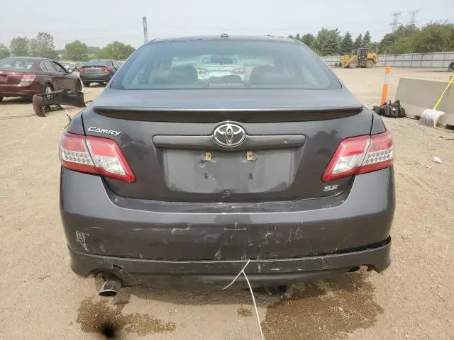 2010 TOYOTA CAMRY SE  