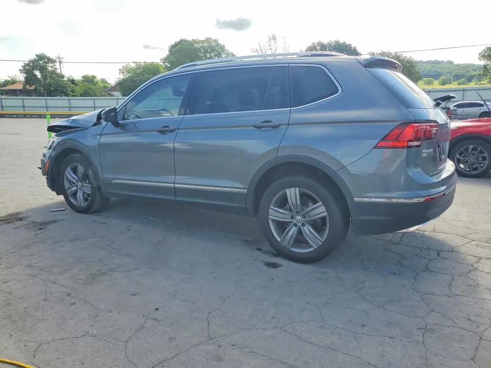 2021 VOLKSWAGEN TIGUAN SE  