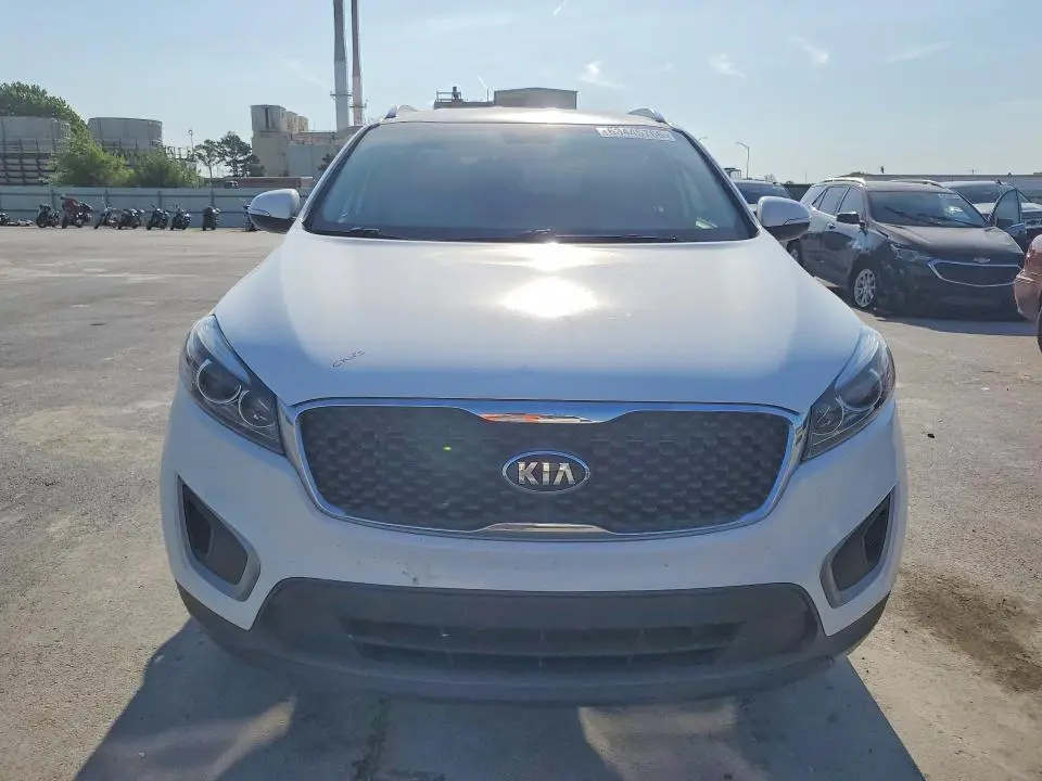 2018 KIA SORENTO LX  