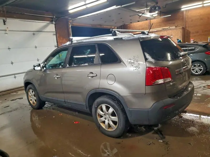 2011 KIA SORENTO BASE  