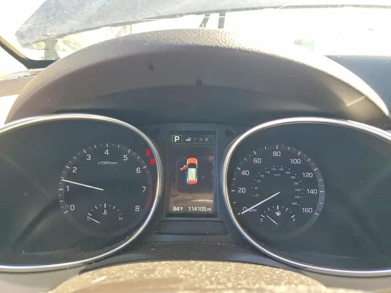 2017 HYUNDAI SANTA FE SE  