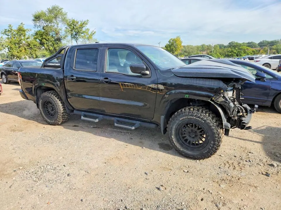 2023 NISSAN FRONTIER S  