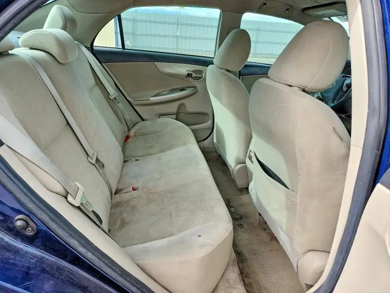 2013 TOYOTA COROLLA LE  