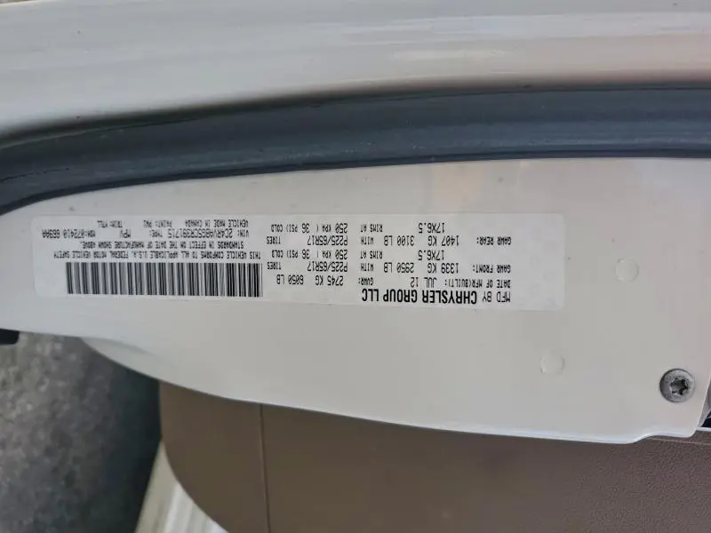 2012 VOLKSWAGEN ROUTAN SE  