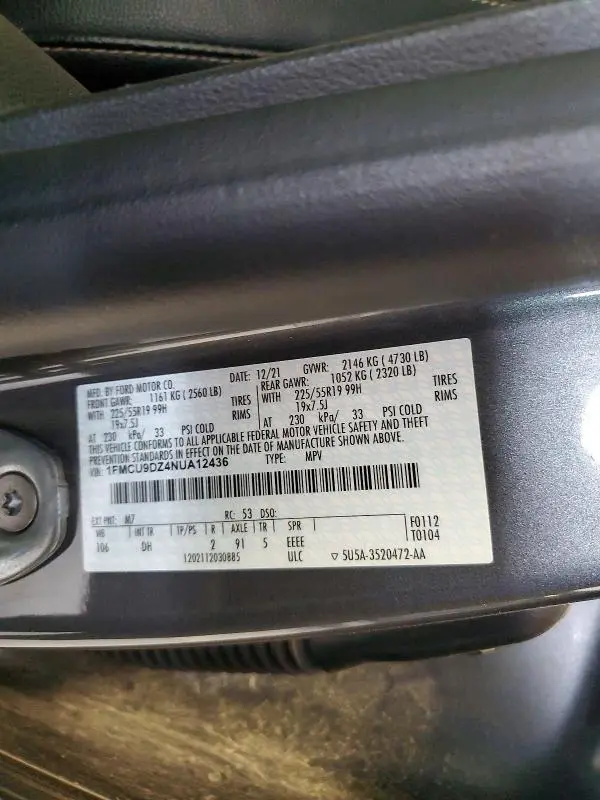 2022 FORD ESCAPE TITANIUM  
