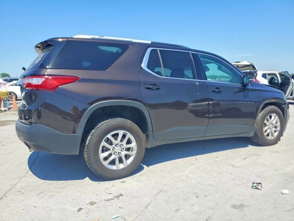 2018 CHEVROLET TRAVERSE LT  