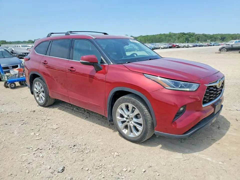 2021 TOYOTA HIGHLANDER LIMITED  