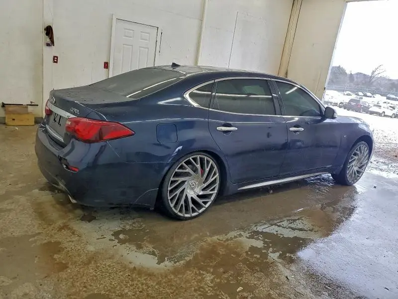 2016 INFINITI Q70L 3.7  
