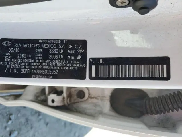 2017 KIA FORTE LX  