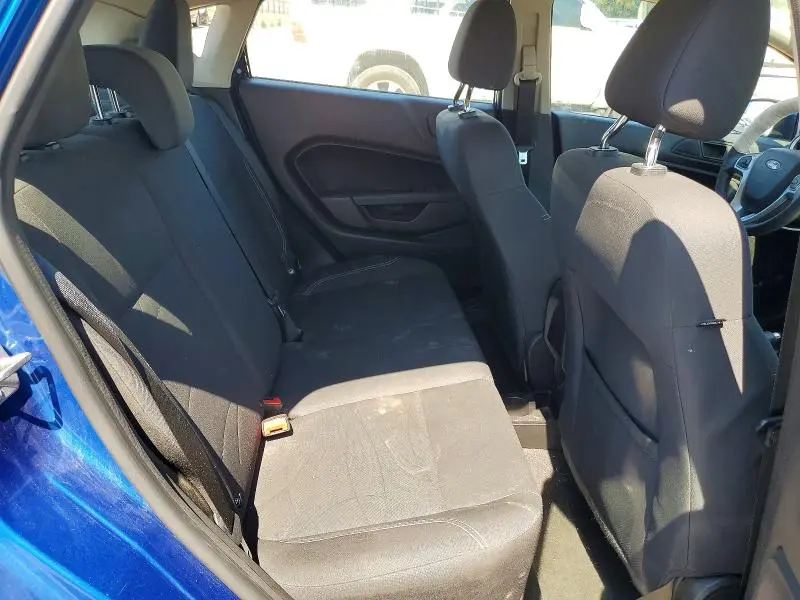 2018 FORD FIESTA SE  
