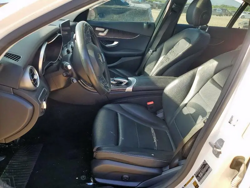 2016 MERCEDES-BENZ C 300  