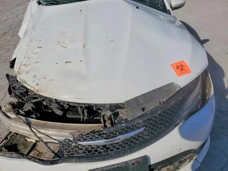 2016 CHRYSLER 200 S  