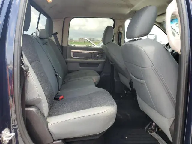 2016 RAM 1500 SLT  