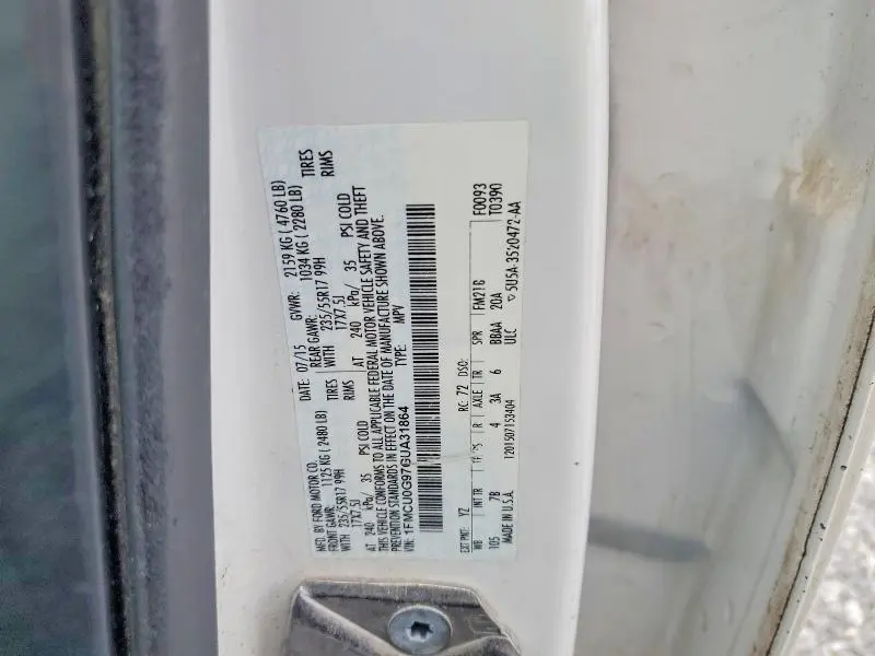 2016 FORD ESCAPE SE  