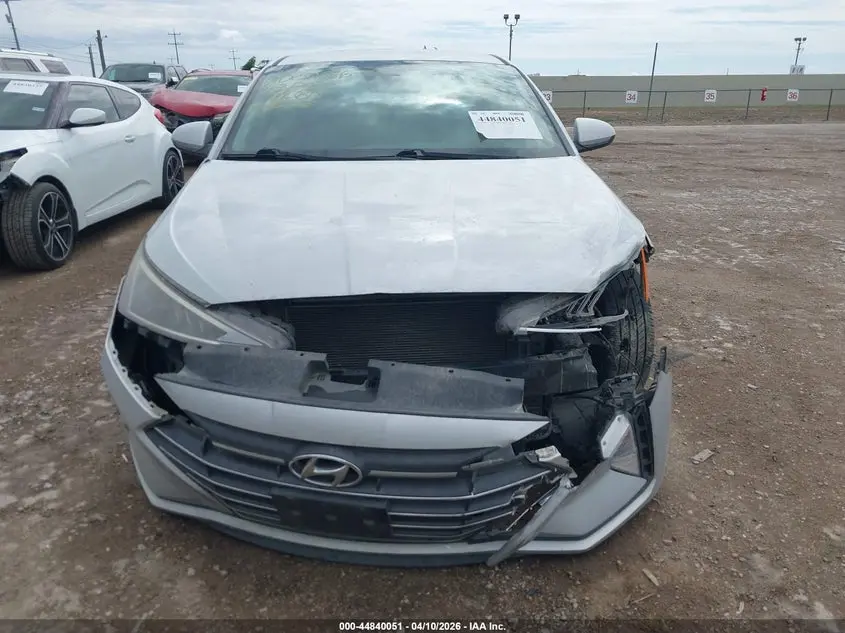 2019 HYUNDAI ELANTRA SEL