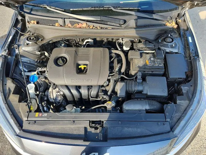 2022 KIA FORTE LXS  