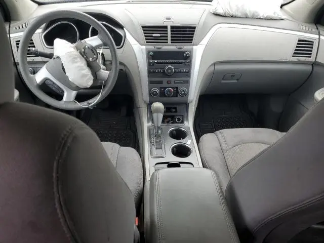 2011 CHEVROLET TRAVERSE LS  